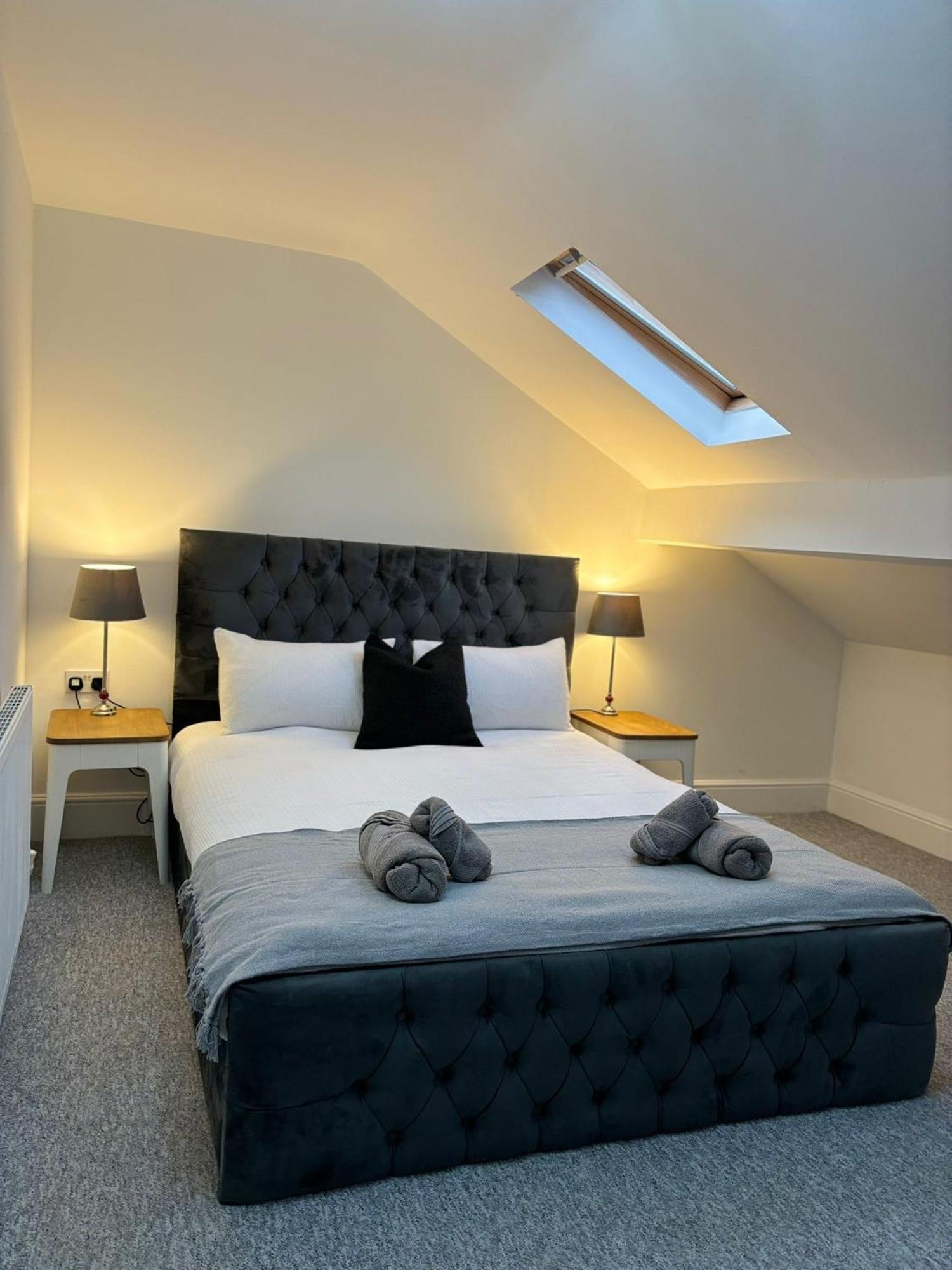 Cardiff/Pernath Home2 Экстерьер фото
